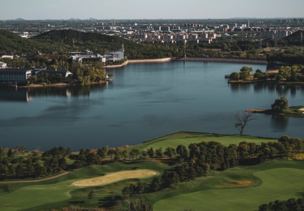 逸富盈策略 惊艳四座的山水仙境